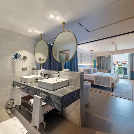 The At Tui Sensatori Barut 5* Fethiye